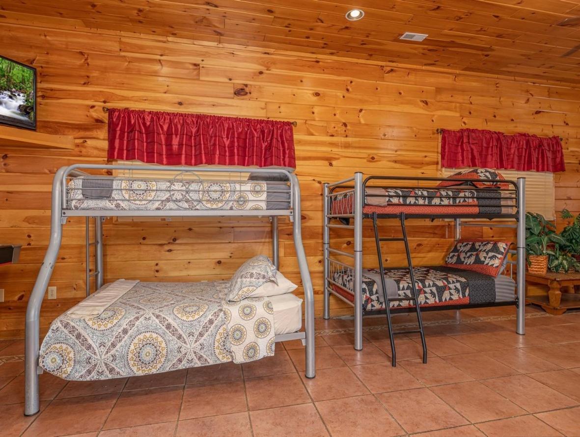 Spacious Party Hut Near Attractions McCookville Экстерьер фото